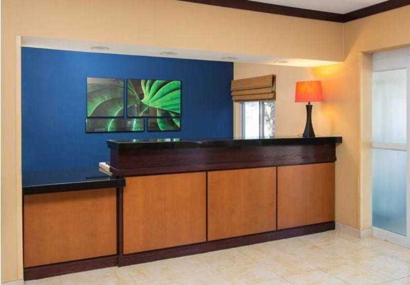 هتل Fairfield Inn & Suites Fort Worth University Drive