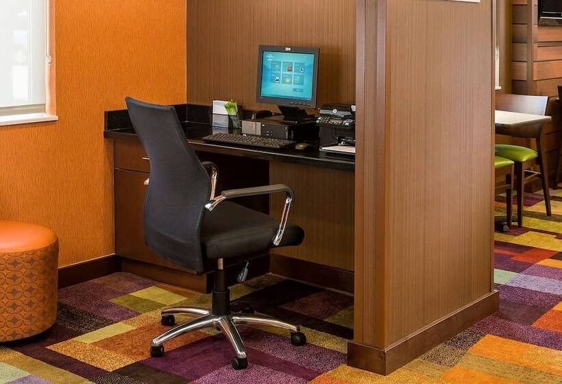 هتل Fairfield Inn & Suites Grand Rapids