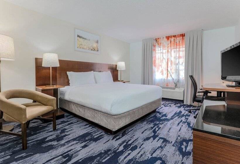 هتل Fairfield Inn & Suites Houston Westchase