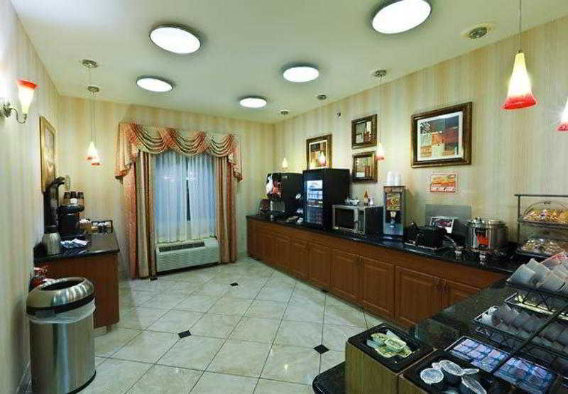 هتل Fairfield Inn By Marriott Lumberton