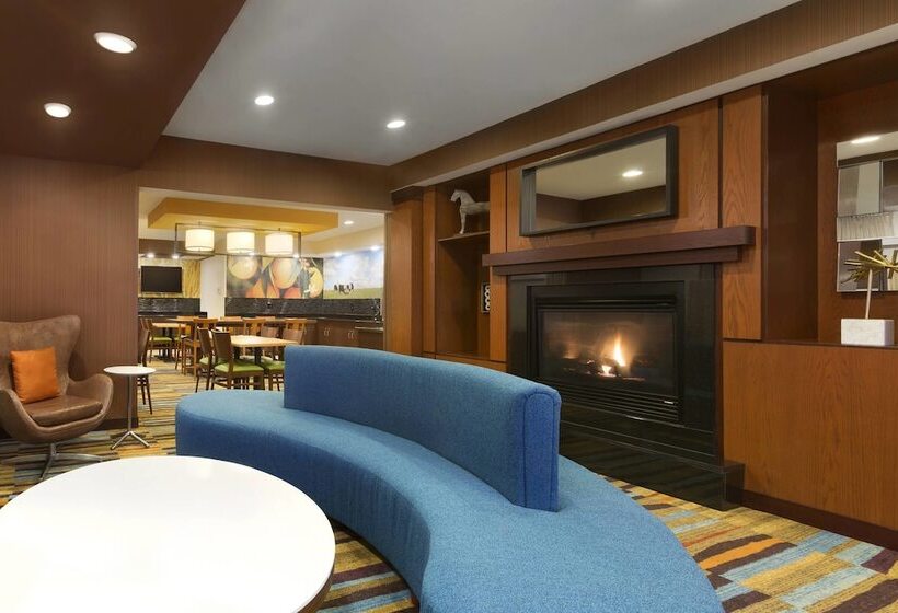 هتل Fairfield Inn & Suites Midland