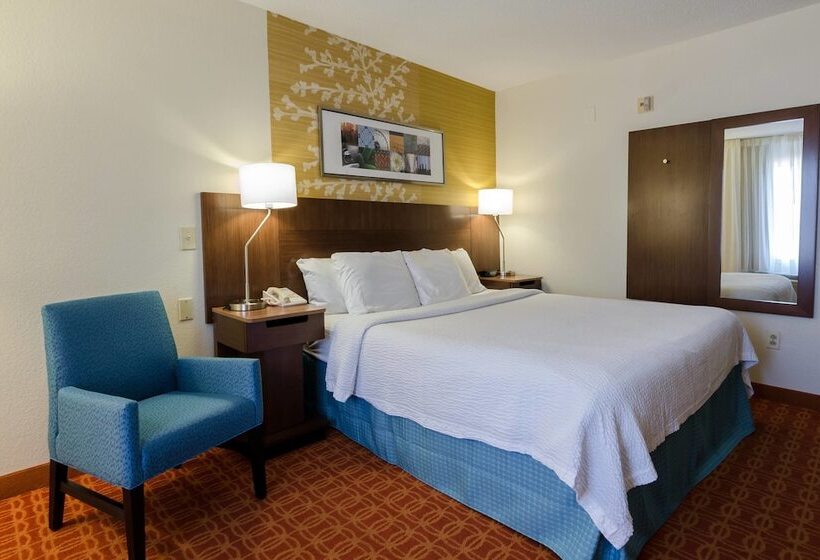 בית מלון כפרי Fairfield Inn And Suites By Marriott Potomac Mills Woodbridge