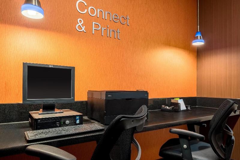 בית מלון כפרי Fairfield Inn & Suites Stevens Point