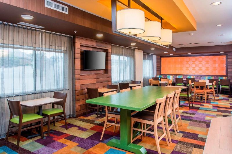 ホテル Fairfield Inn & Suites Tyler