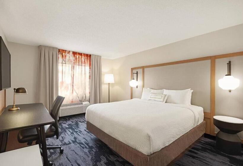 هتل Fairfield Inn By Marriott Warren Niles