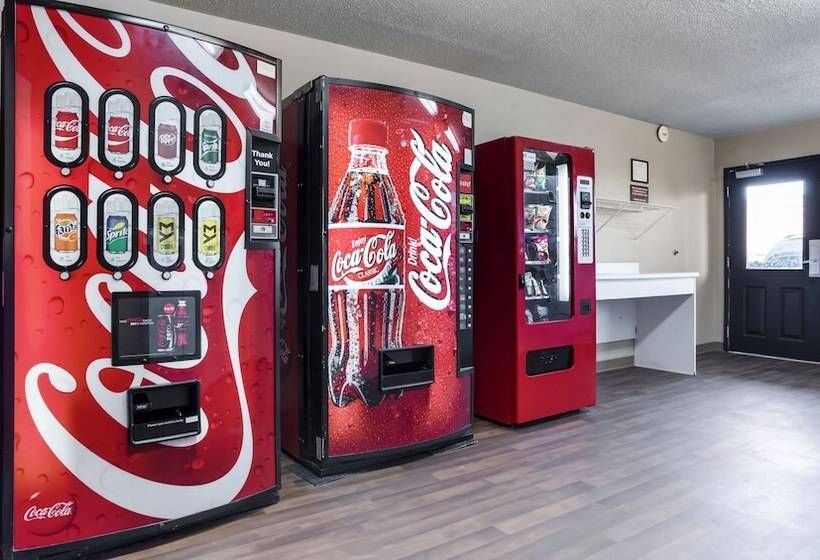 בית מלון כפרי Home 1 Suites Extended Stay