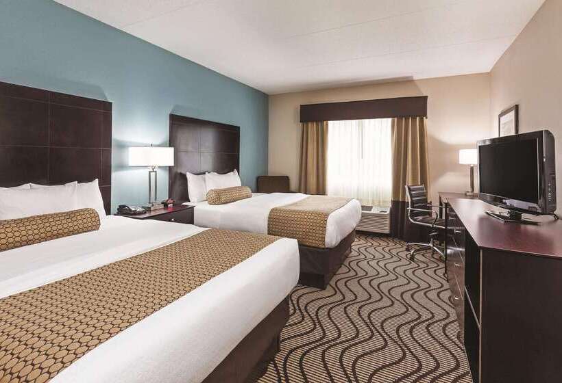 هتل La Quinta By Wyndham Knoxville Airport