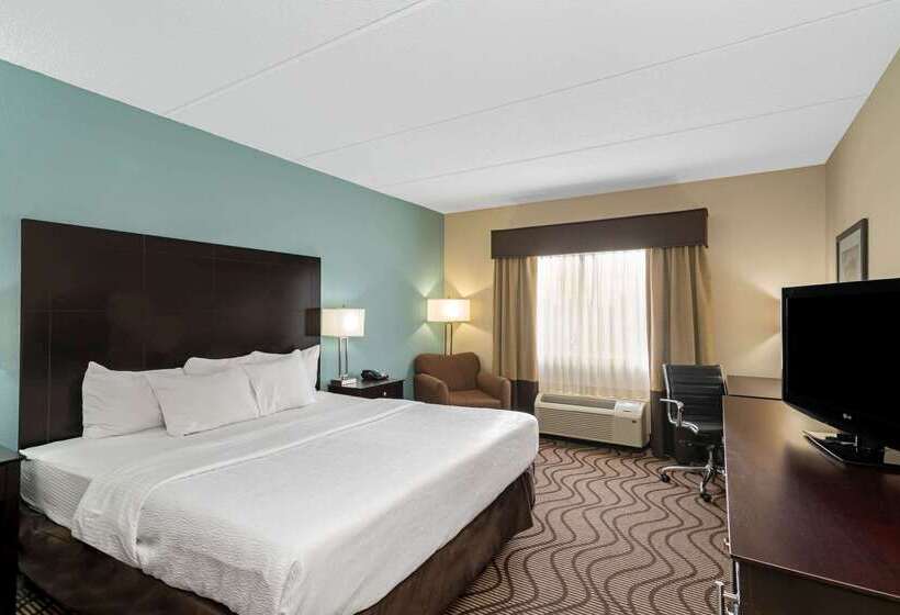 هتل La Quinta By Wyndham Knoxville Airport