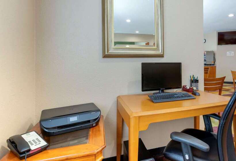 호텔 Quality Inn & Suites Keokuk North