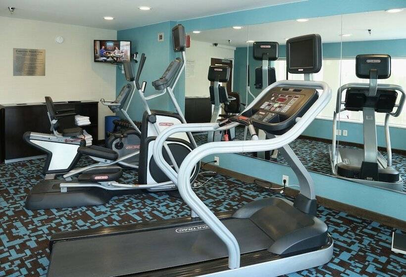 ホテル Quality Inn Cranberry Township
