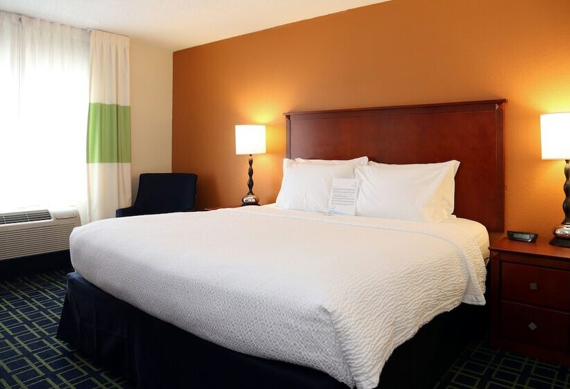 هتل Quality Inn Cranberry Township