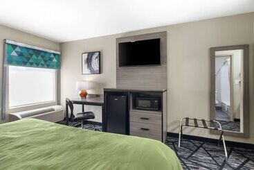 هتل Quality Inn