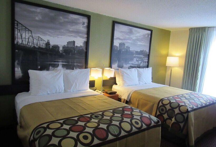 هتل Super 8 By Wyndham New Cumberland