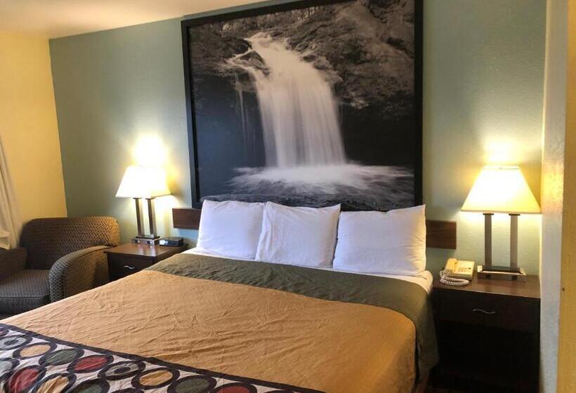 هتل Super 8 By Wyndham Plover Stevens Point Area