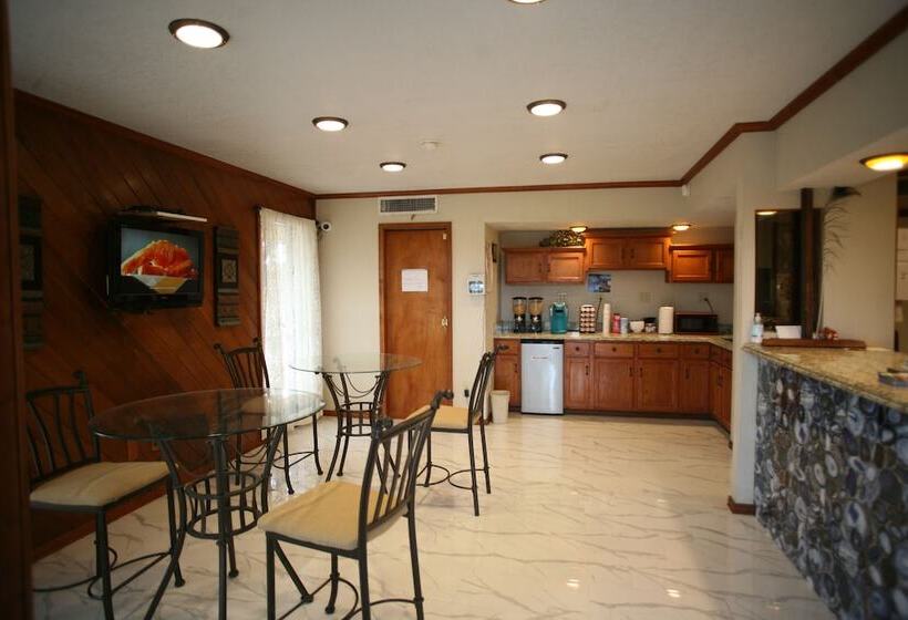 مُتل Americas Best Value Inn Edna
