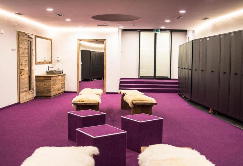 هتل Herrschaftstaverne