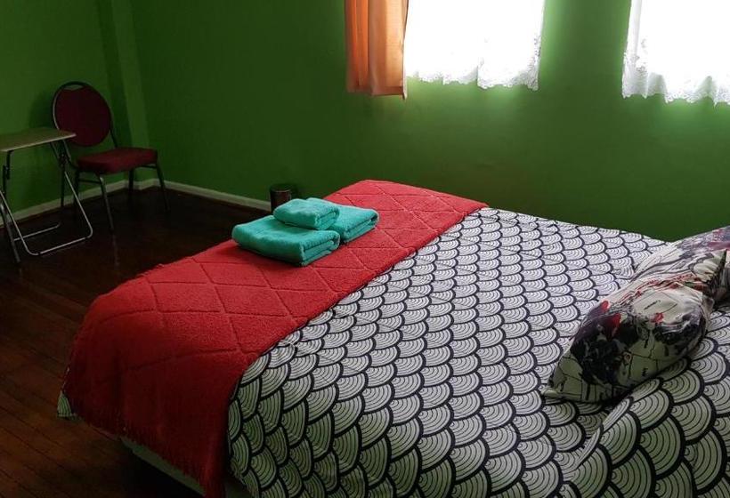 بنسيون Hostal Viajeros