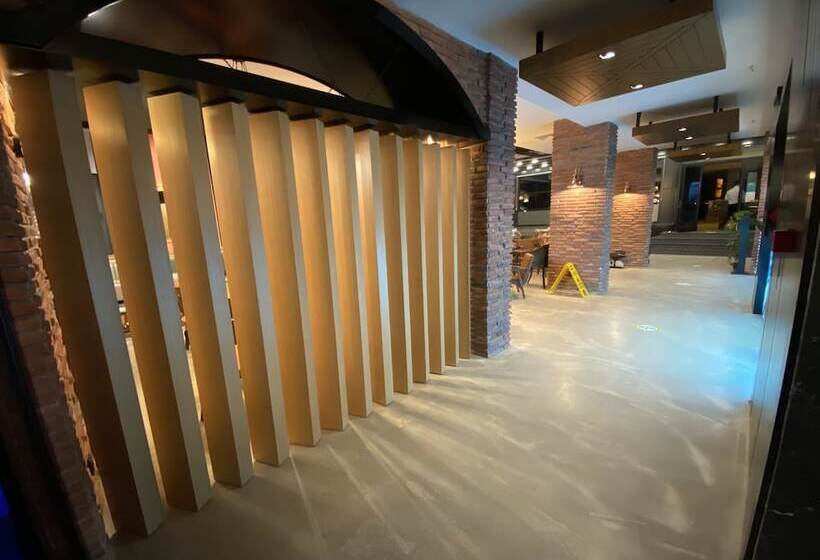 Afflon Hotels Loft City