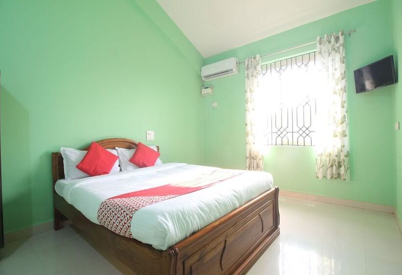 호텔 Chrisander's Resort By Oyo Rooms
