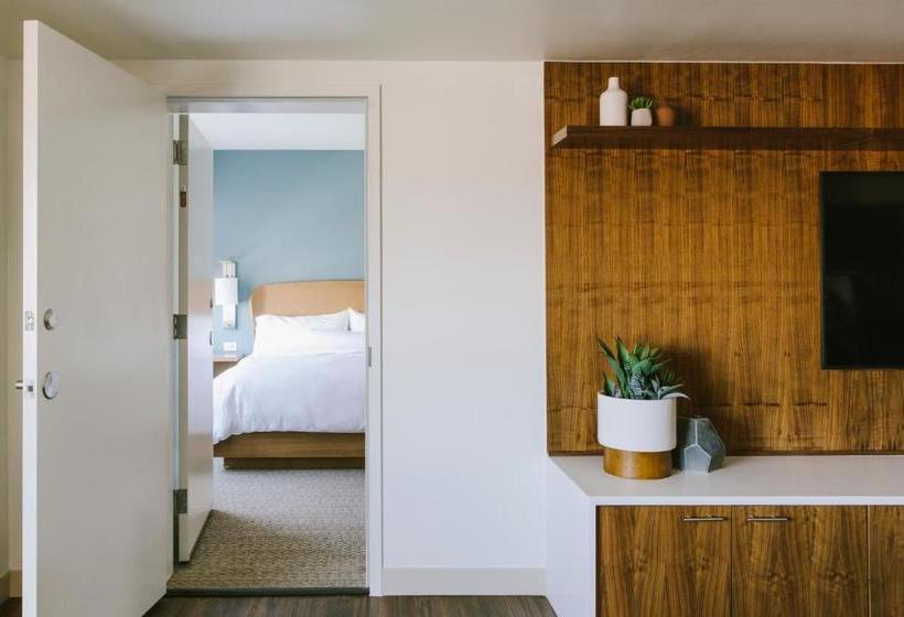 فندق Element Boulder Superior