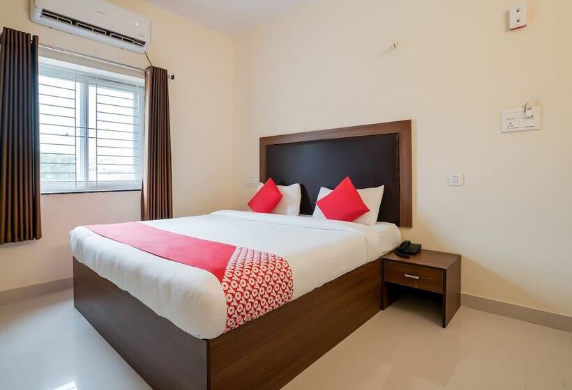 هتل Gokul Grand By Oyo Rooms