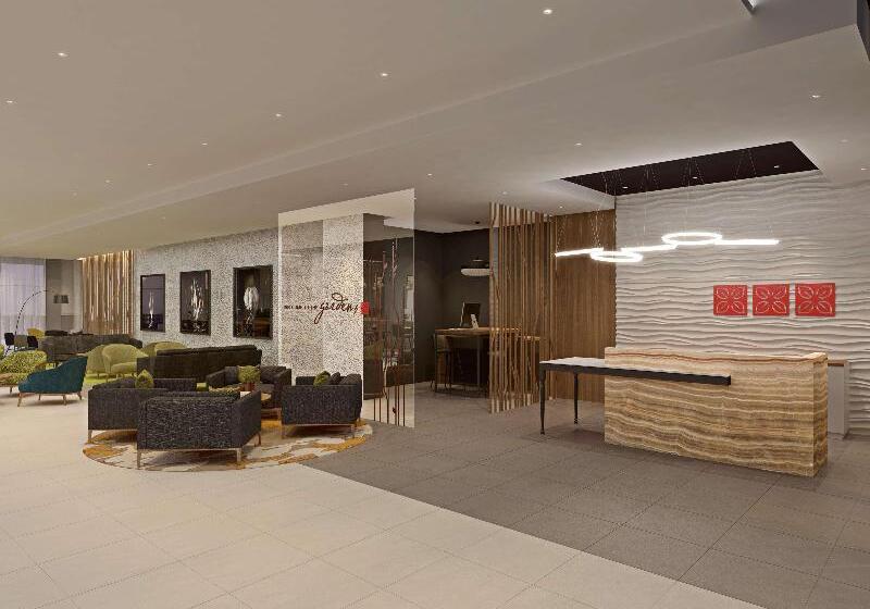 هتل Hilton Garden Inn Windhoek