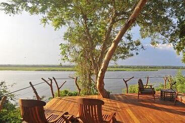 هتل Nile Safari Lodge