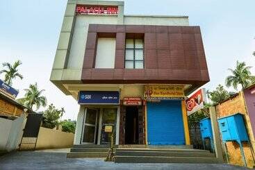 هتل Palacia Inn By Oyo Rooms