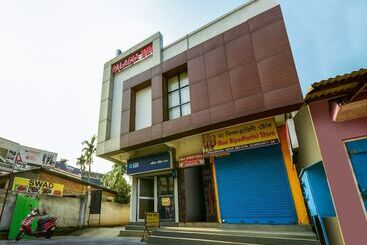 هتل Palacia Inn By Oyo Rooms
