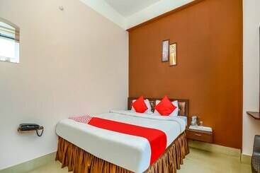 هتل Palacia Inn By Oyo Rooms