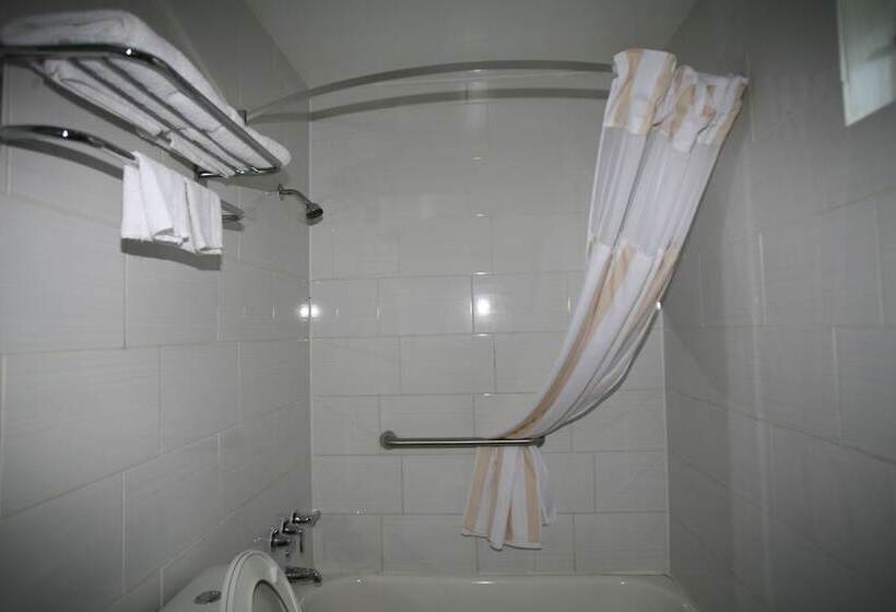 مُتل Royal Inn