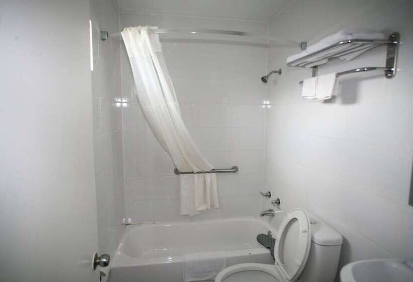مُتل Royal Inn