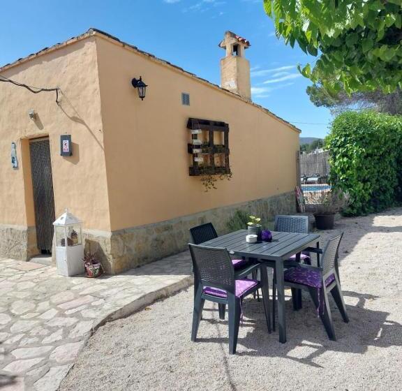 تختخواب و صبحانه Casa Josa
