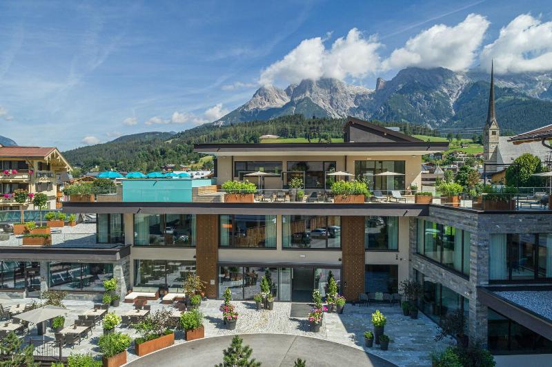 هتل Die Hochkönigin   Mountain Resort