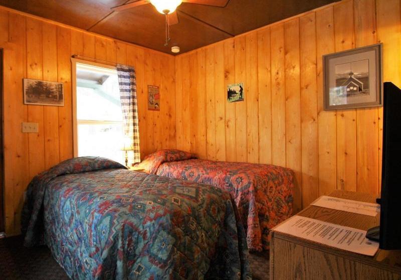 Отель Fern Creek Lodge