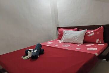 هتل Jace'stravellers Inn