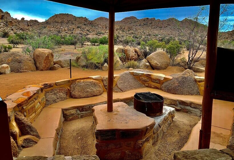 هتل Namibgrens Guest Farm