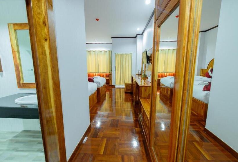 هتل Sky View Resort Buriram
