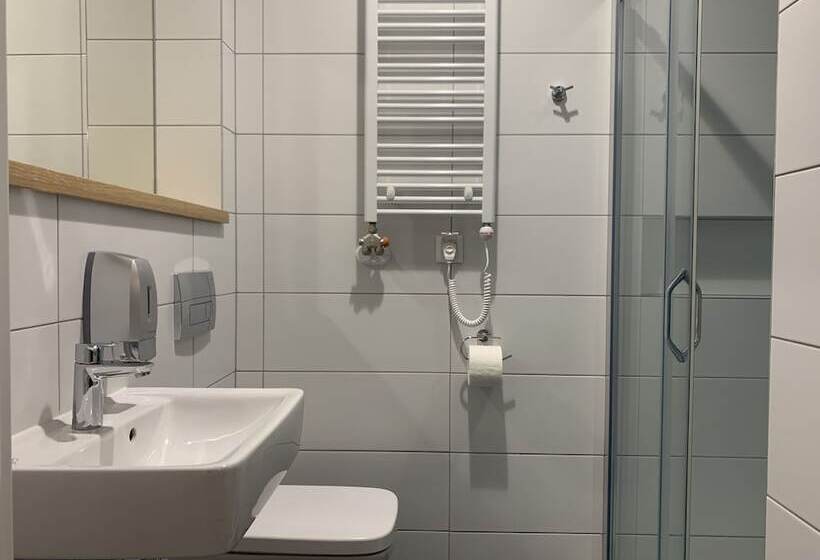 هتل Traffic Wrocław Stare Miasto