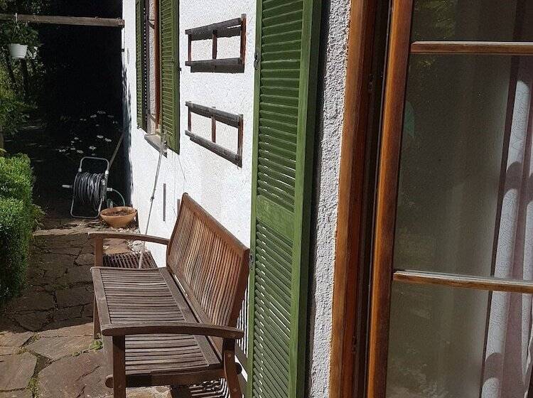 Martina S Place Bed & Breakfast