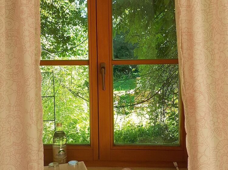 Martina S Place Bed & Breakfast