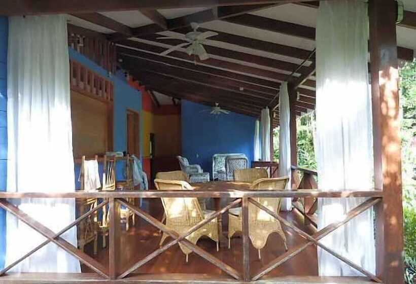 Casitas Mar Y Luz
