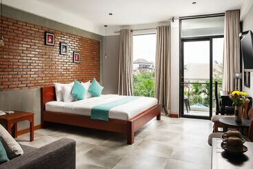هتل Central Blanche Residence