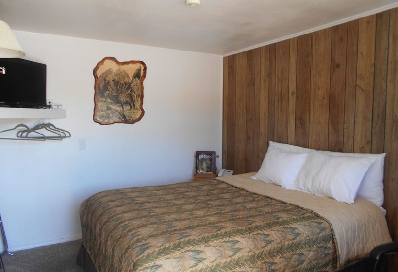 فندق على الطريق Super Saver Inn