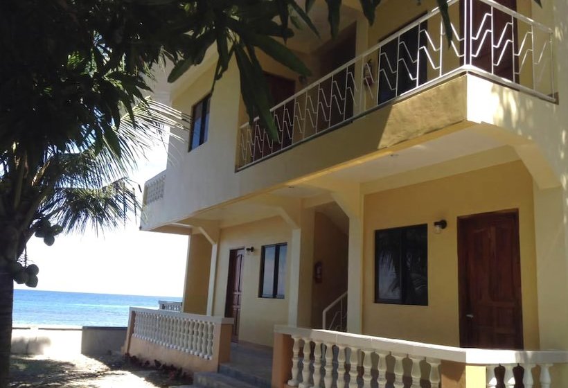 بنسيون C   Side Inn