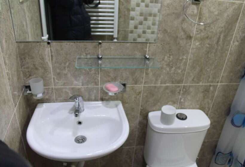 پانسیون Meridian