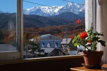 پانسیون Petit Hotel Shanze