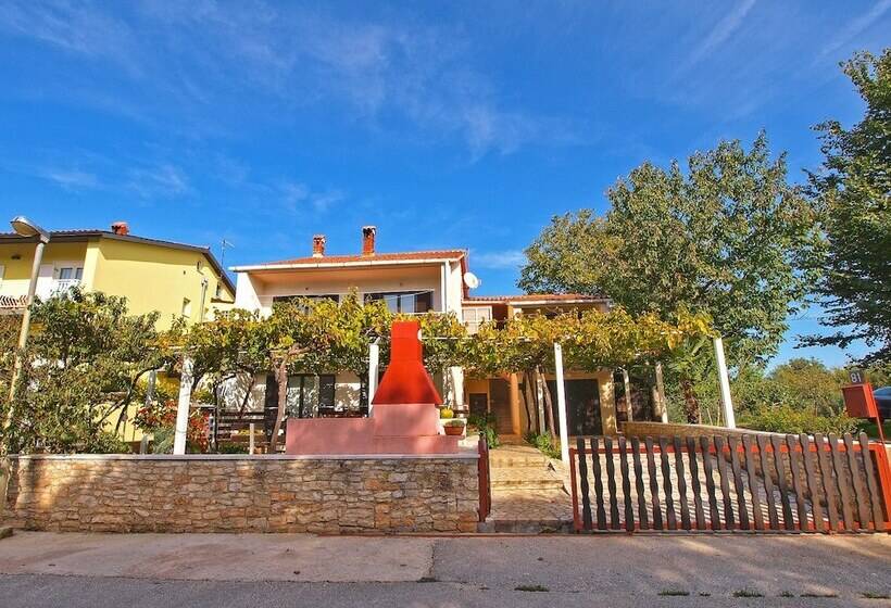 Apartments Dragica 929