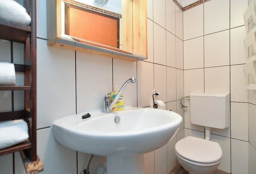 Apartments Dragica 929