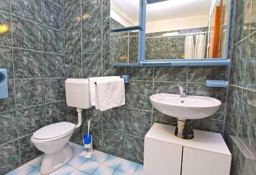 Apartments Dragica 929